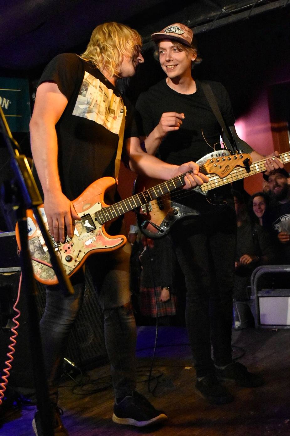 Vypsaná fiXa dorazila do Plzně, vzduchem létaly vlasy, boty i oblečení