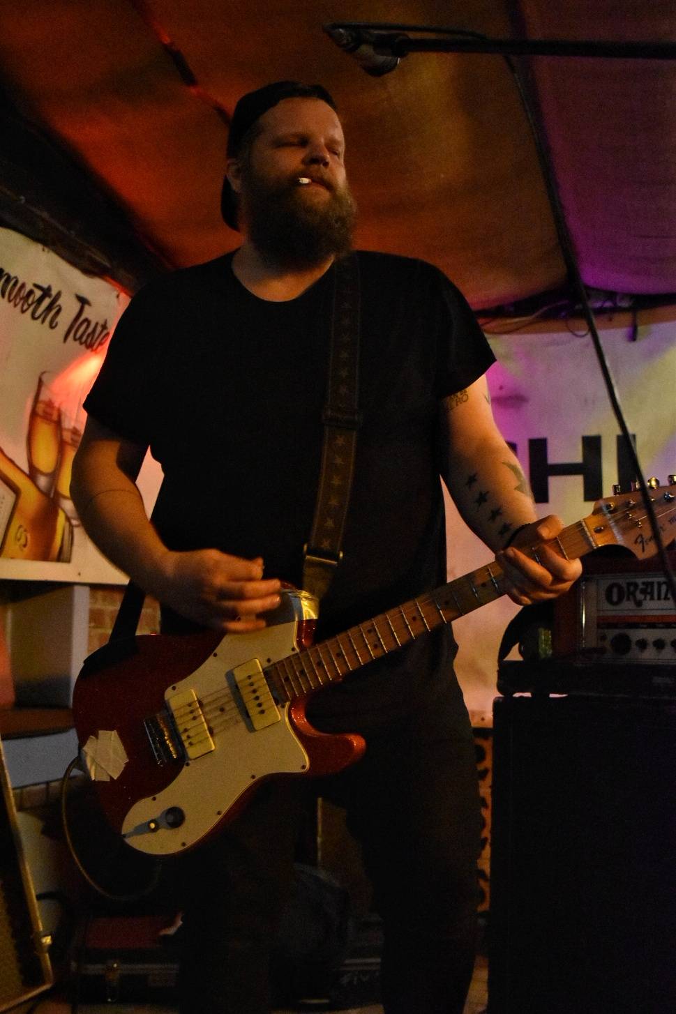 Vypsaná fiXa dorazila do Plzně, vzduchem létaly vlasy, boty i oblečení