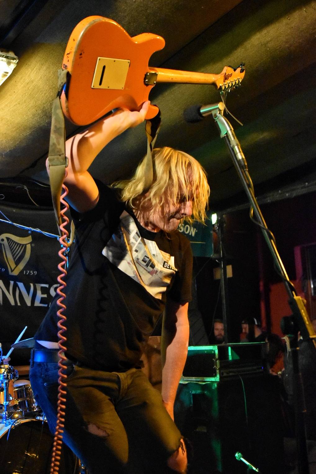 Vypsaná fiXa dorazila do Plzně, vzduchem létaly vlasy, boty i oblečení