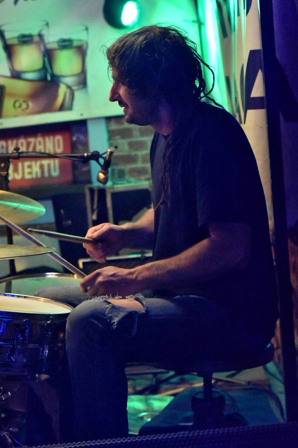 Vypsaná fiXa dorazila do Plzně, vzduchem létaly vlasy, boty i oblečení