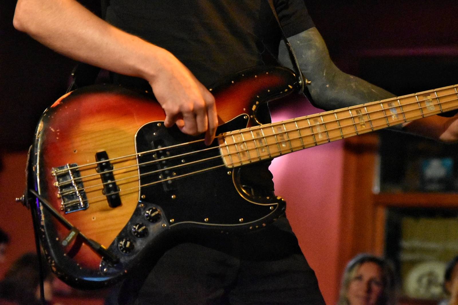 Vypsaná fiXa dorazila do Plzně, vzduchem létaly vlasy, boty i oblečení