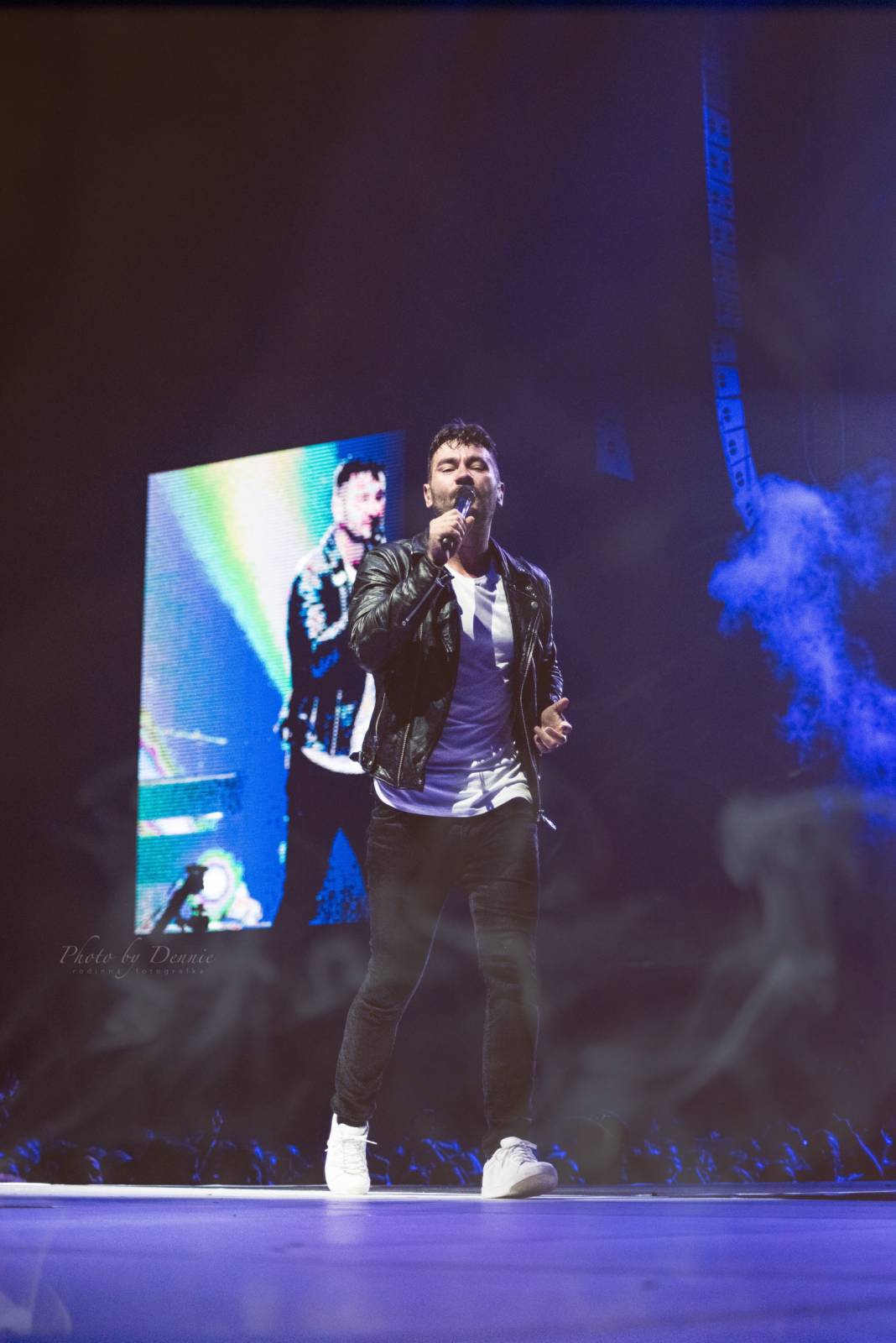 Marek Ztracený rozsvítil O2 arenu, přivezl si Kapitána Dema nebo Martu Jandovou