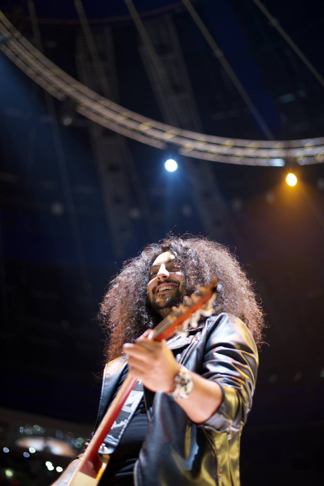 Marek Ztracený rozsvítil O2 arenu, přivezl si Kapitána Dema nebo Martu Jandovou