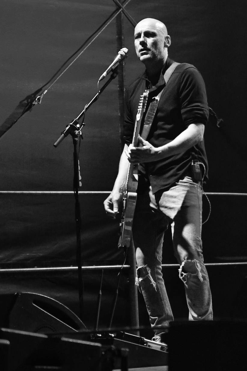 Chinaski rozezpívali plzeňské publikum svými největšími hity, předskakoval jim Marcell