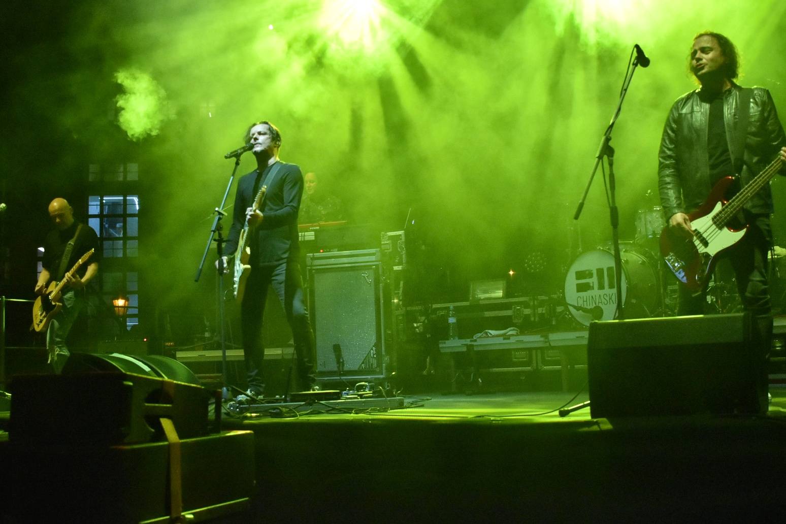 Chinaski rozezpívali plzeňské publikum svými největšími hity, předskakoval jim Marcell