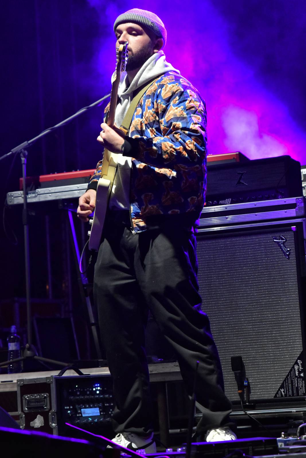 Chinaski rozezpívali plzeňské publikum svými největšími hity, předskakoval jim Marcell