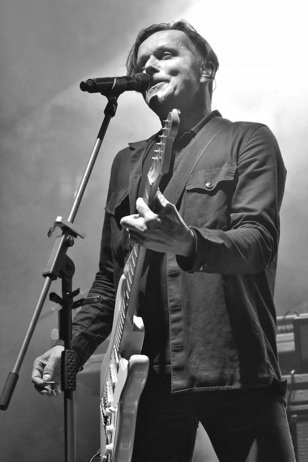 Chinaski rozezpívali plzeňské publikum svými největšími hity, předskakoval jim Marcell