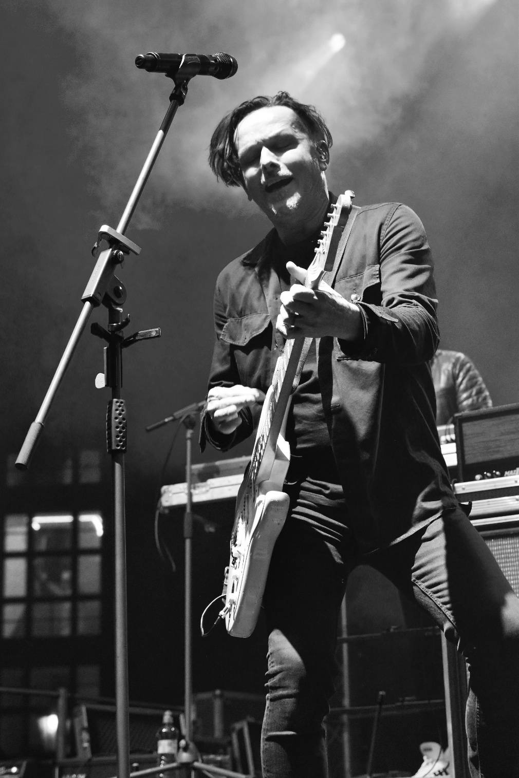 Chinaski rozezpívali plzeňské publikum svými největšími hity, předskakoval jim Marcell