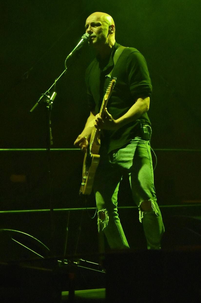 Chinaski rozezpívali plzeňské publikum svými největšími hity, předskakoval jim Marcell