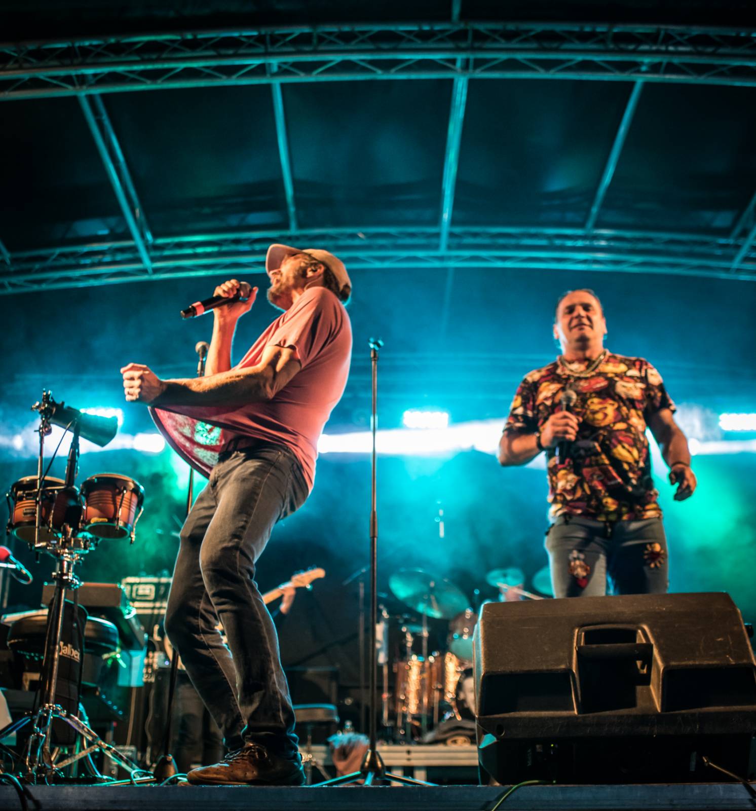 J.A.R. v plzeňském Leháru nezaháleli. A diskutovali, kdo je skutečný superhero