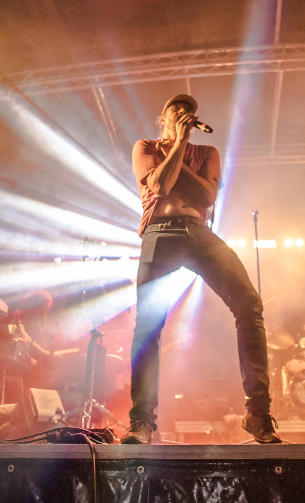 J.A.R. v plzeňském Leháru nezaháleli. A diskutovali, kdo je skutečný superhero