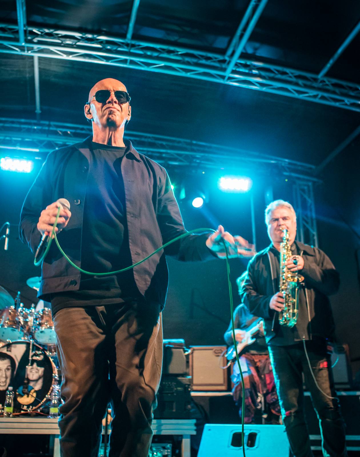 J.A.R. v plzeňském Leháru nezaháleli. A diskutovali, kdo je skutečný superhero