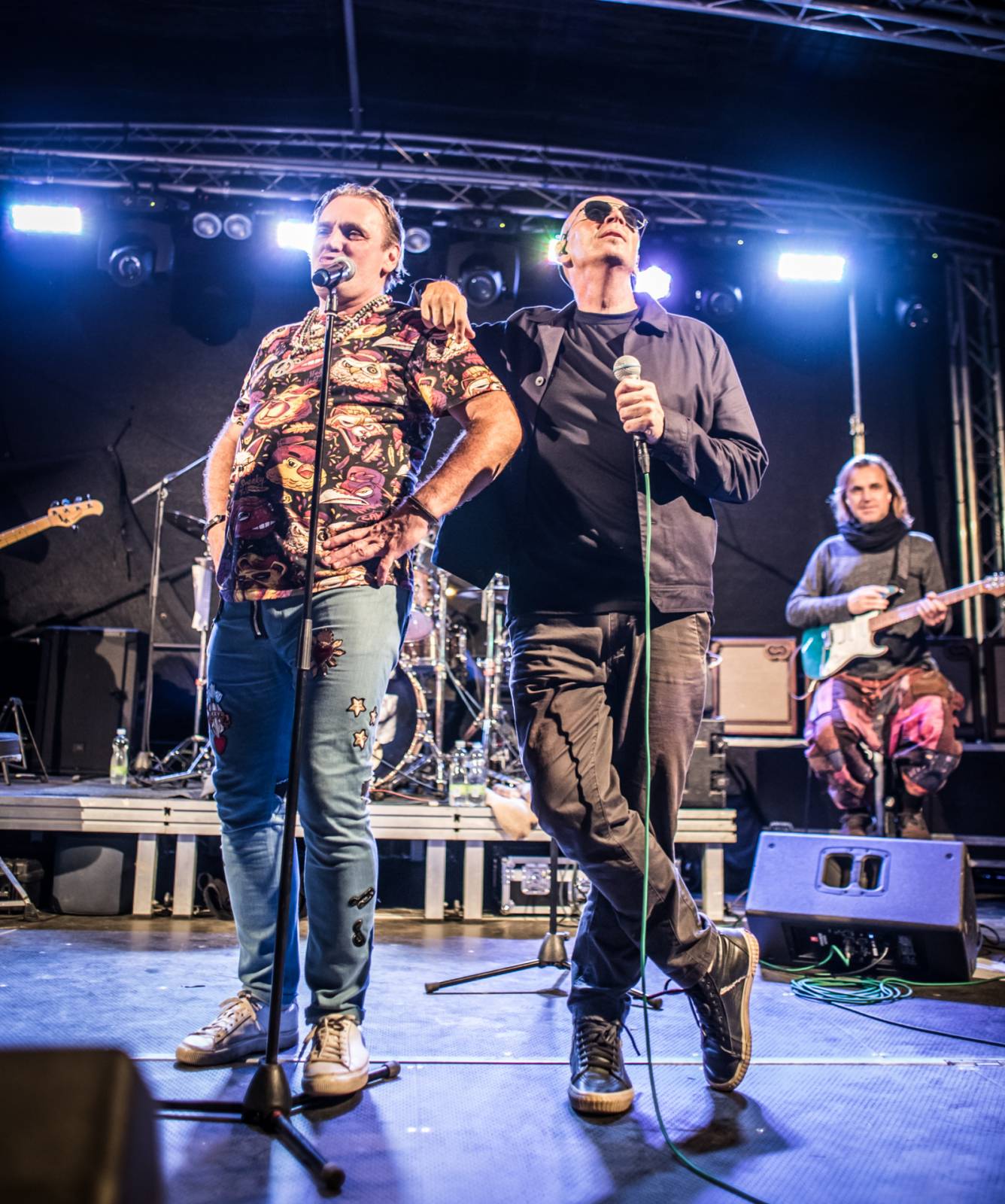 J.A.R. v plzeňském Leháru nezaháleli. A diskutovali, kdo je skutečný superhero