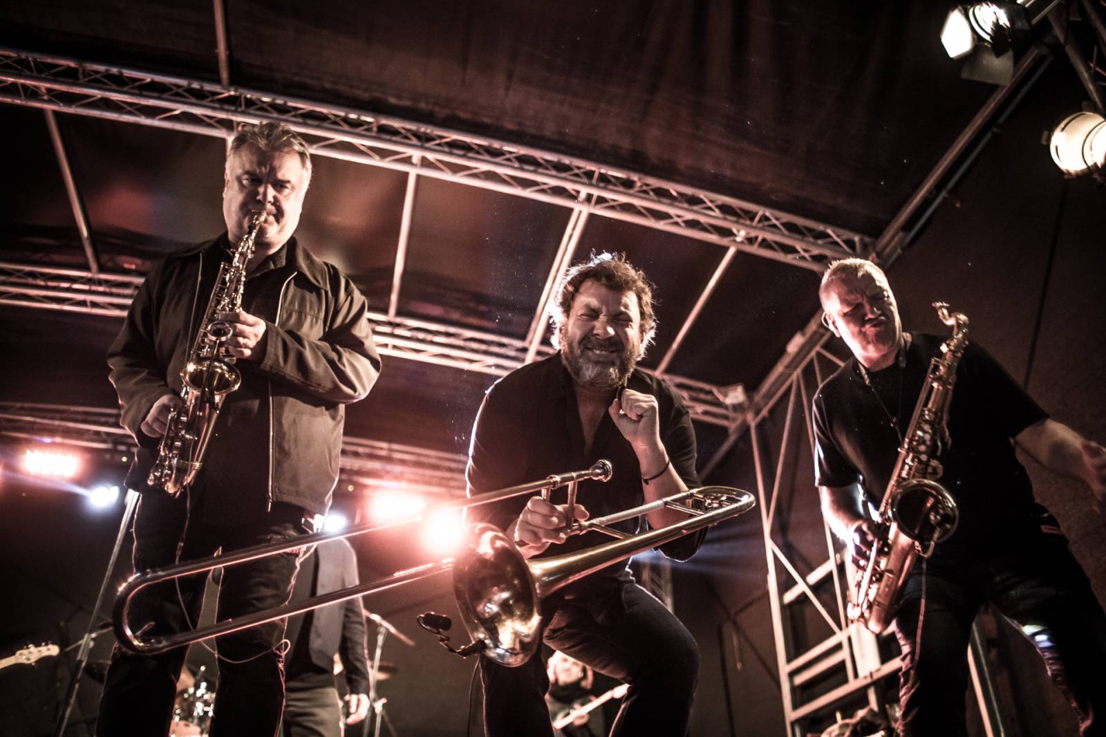 J.A.R. v plzeňském Leháru nezaháleli. A diskutovali, kdo je skutečný superhero