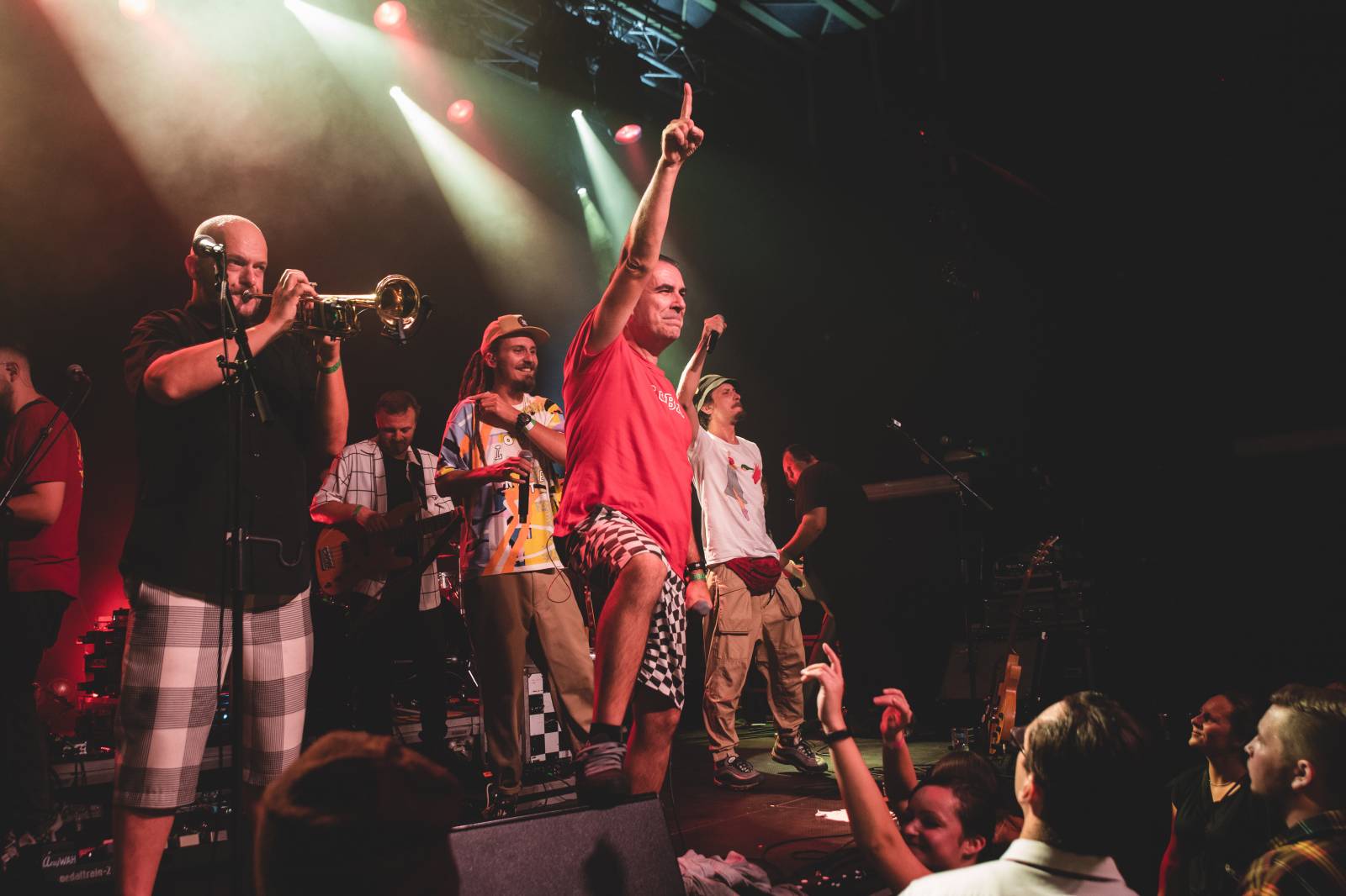 Polemic a Medial Banana roztančili vyprodanou brněnskou Flédu