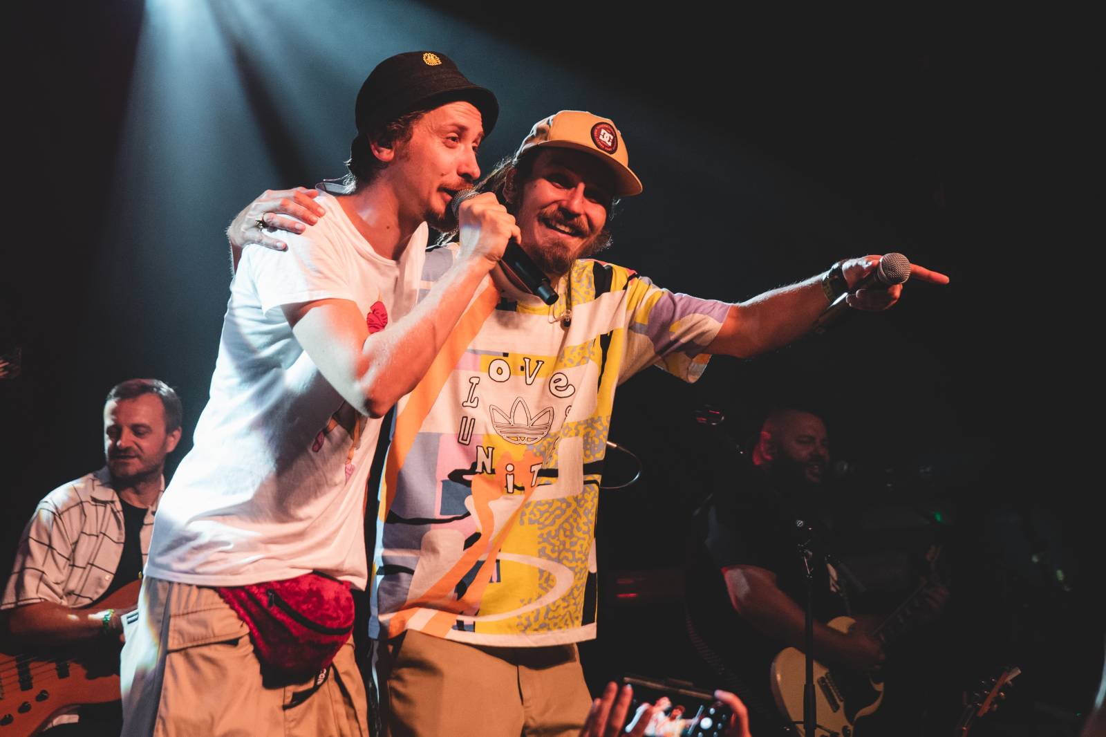 Polemic a Medial Banana roztančili vyprodanou brněnskou Flédu