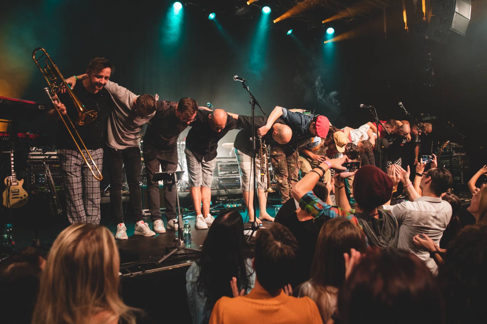 Polemic a Medial Banana roztančili vyprodanou brněnskou Flédu