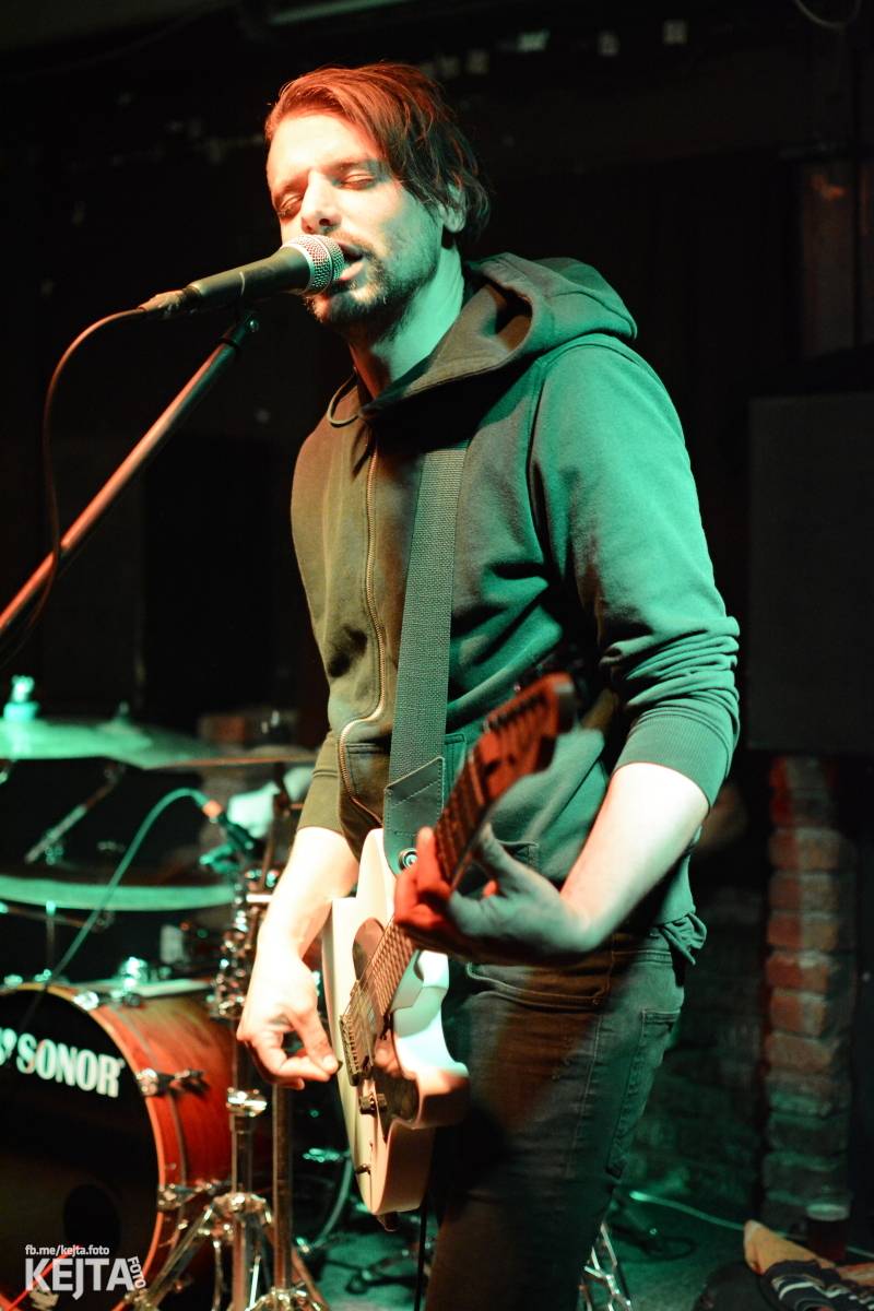 Punkový rej v Modré Vopici: zahráli WOSA, Apple juice, Čára, Resumé i RV-4