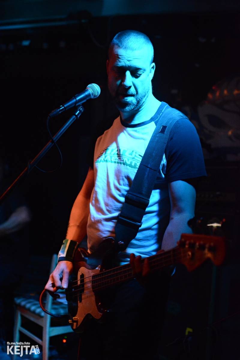 Punkový rej v Modré Vopici: zahráli WOSA, Apple juice, Čára, Resumé i RV-4