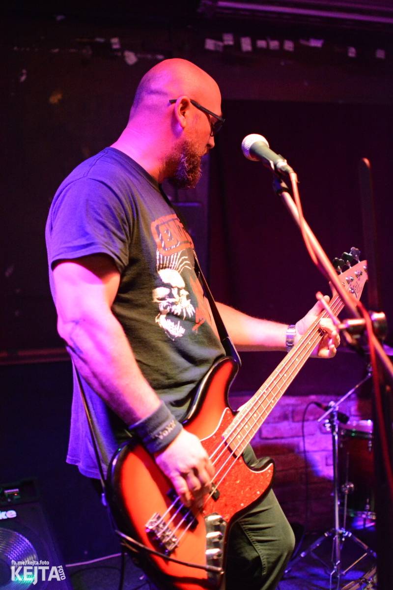 Punkový rej v Modré Vopici: zahráli WOSA, Apple juice, Čára, Resumé i RV-4