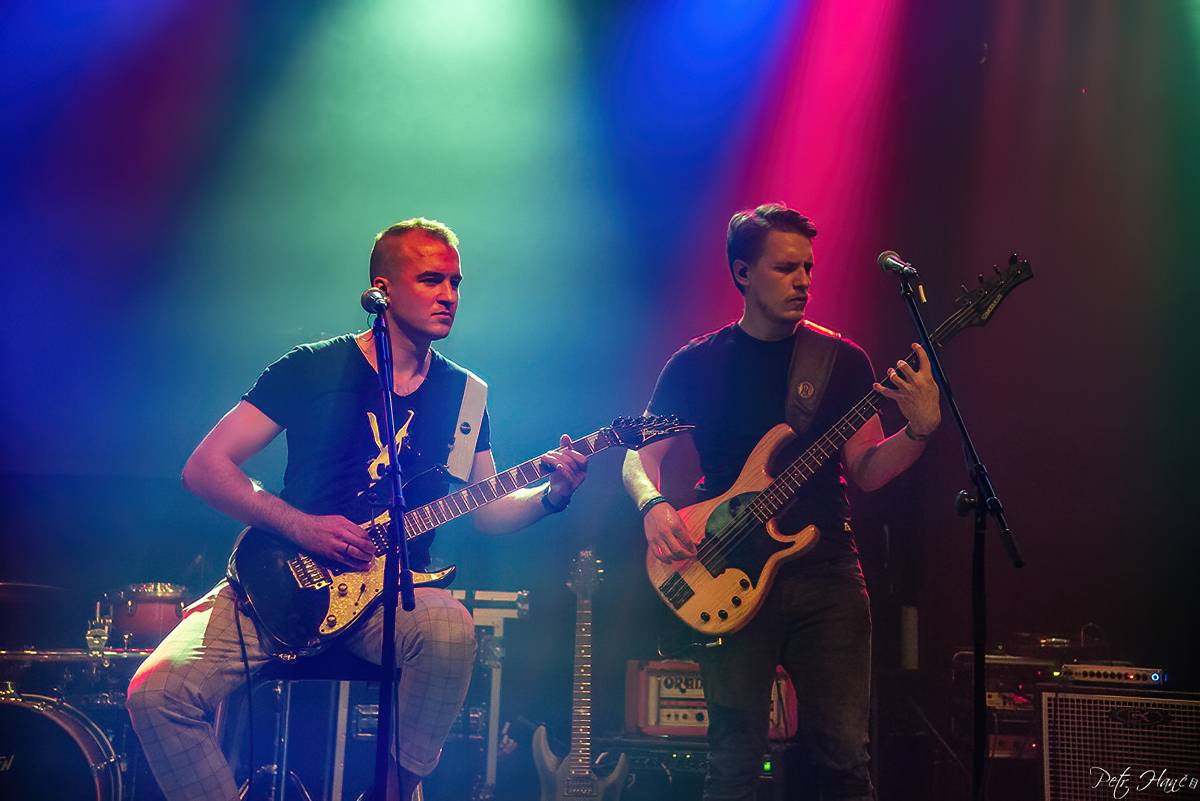 zakázanÝovoce se dočkalo křtu loňského alba a odloženého turné