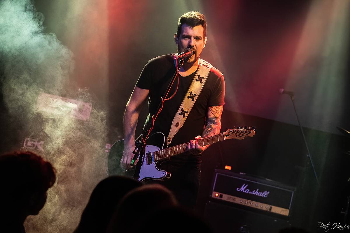 zakázanÝovoce se dočkalo křtu loňského alba a odloženého turné