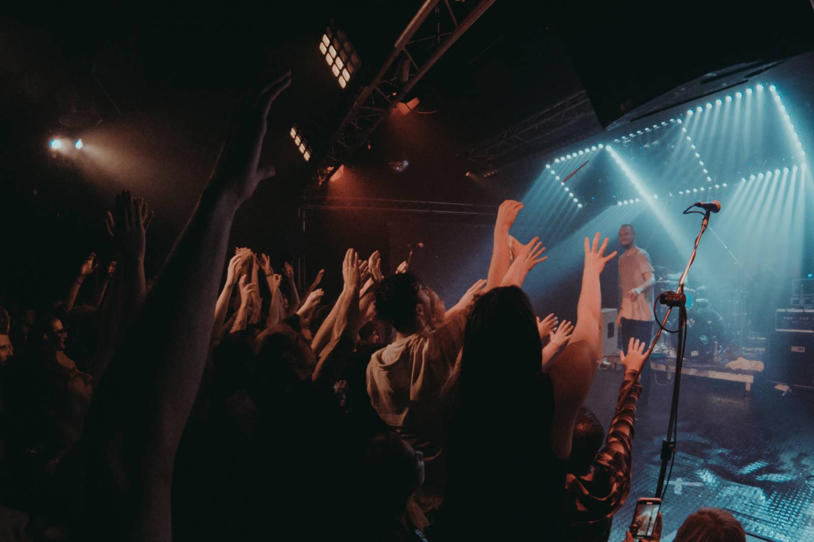 John Wolfhooker rozbili brněnskou Melodku, přivezli si Monsters & Mothership a landless