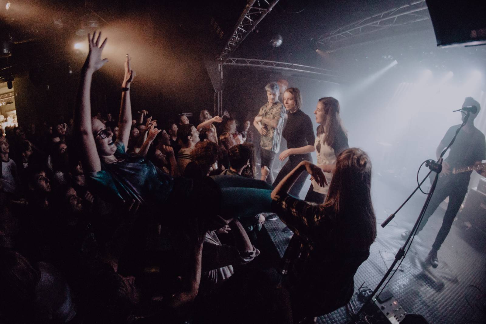 John Wolfhooker rozbili brněnskou Melodku, přivezli si Monsters & Mothership a landless