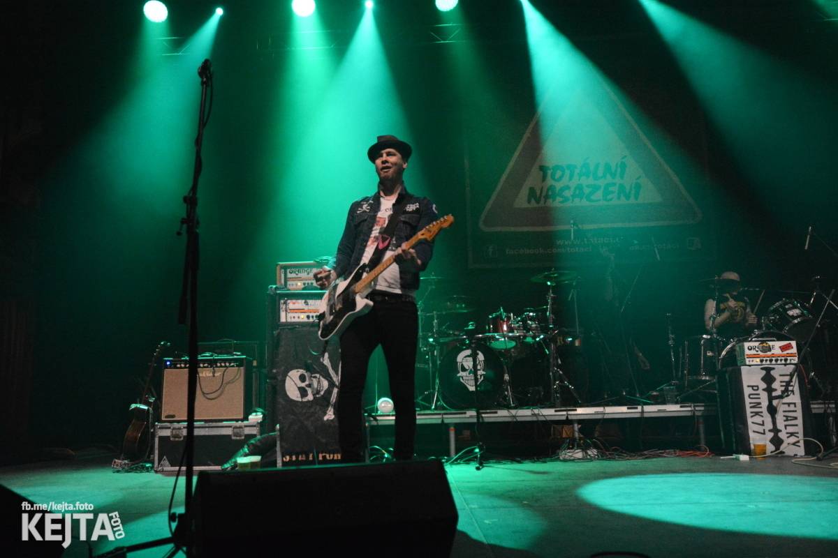 Totální nasazení oslavilo 30 let, vystoupili také Plexis, The Fialky nebo Deratizéři