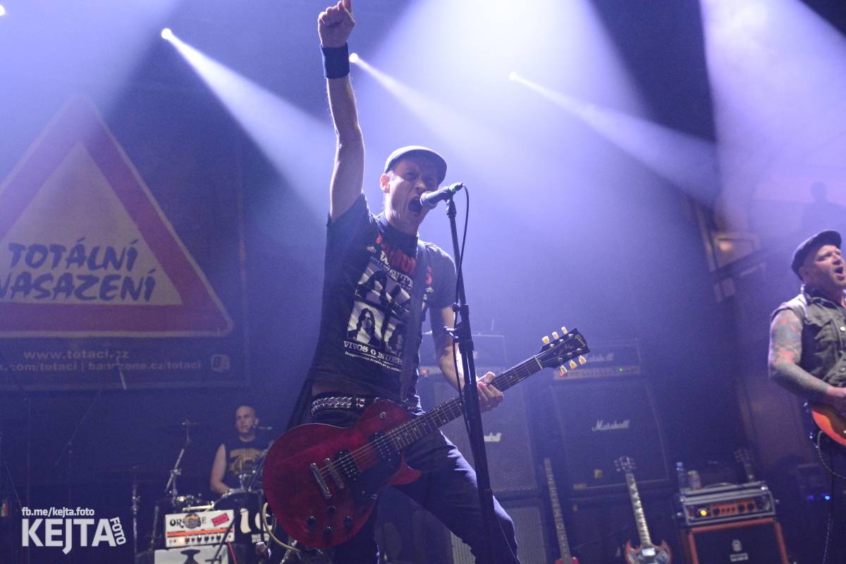 Totální nasazení oslavilo 30 let, vystoupili také Plexis, The Fialky nebo Deratizéři