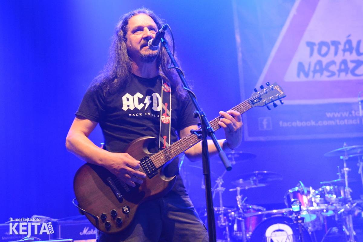 Totální nasazení oslavilo 30 let, vystoupili také Plexis, The Fialky nebo Deratizéři