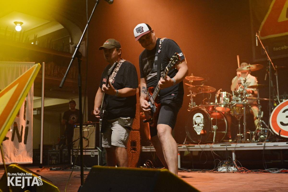 Totální nasazení oslavilo 30 let, vystoupili také Plexis, The Fialky nebo Deratizéři