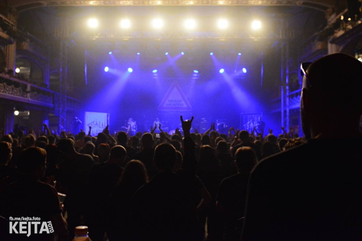 Totální nasazení oslavilo 30 let, vystoupili také Plexis, The Fialky nebo Deratizéři