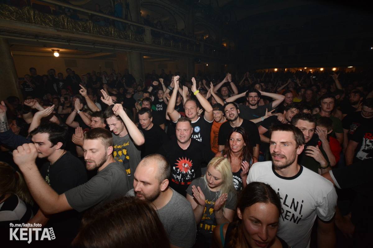 Totální nasazení oslavilo 30 let, vystoupili také Plexis, The Fialky nebo Deratizéři