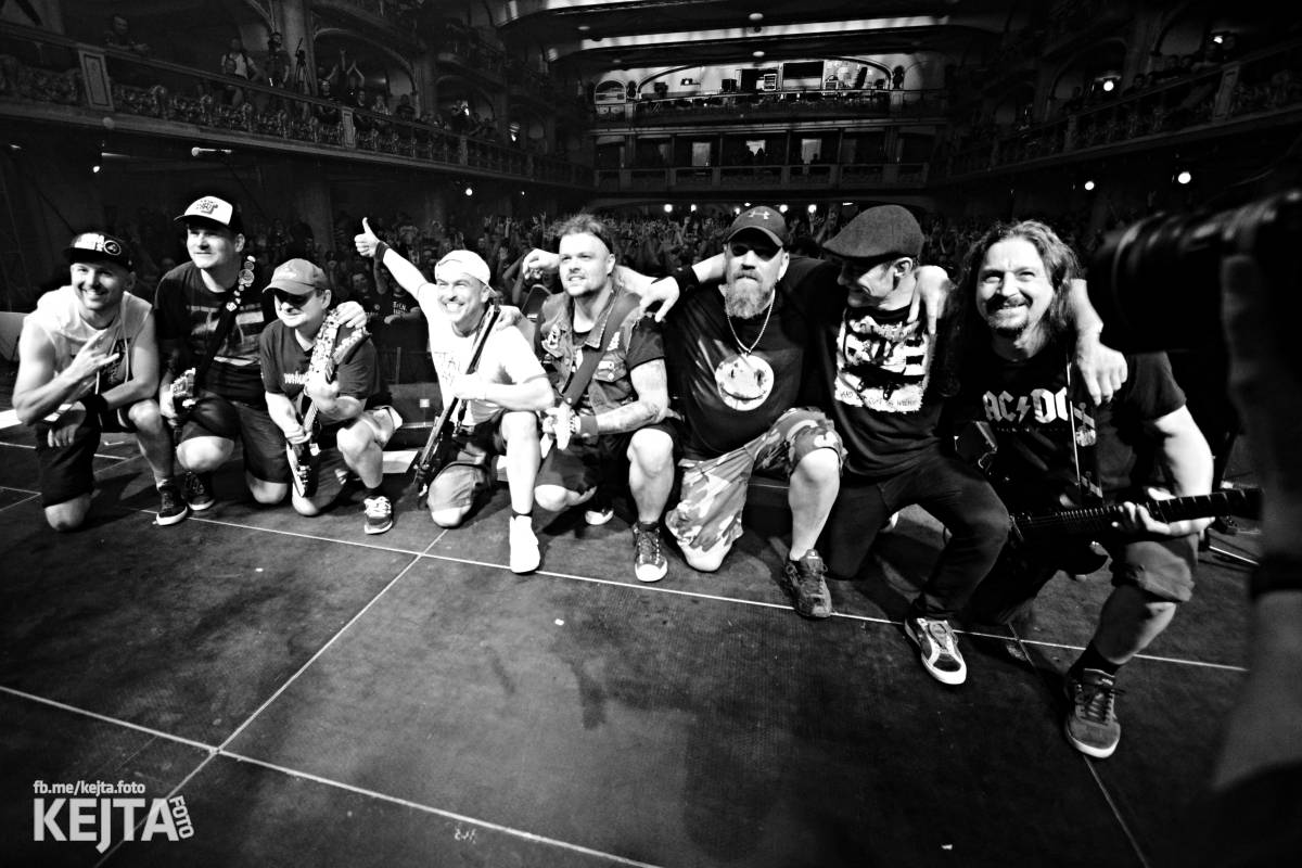 Totální nasazení oslavilo 30 let, vystoupili také Plexis, The Fialky nebo Deratizéři