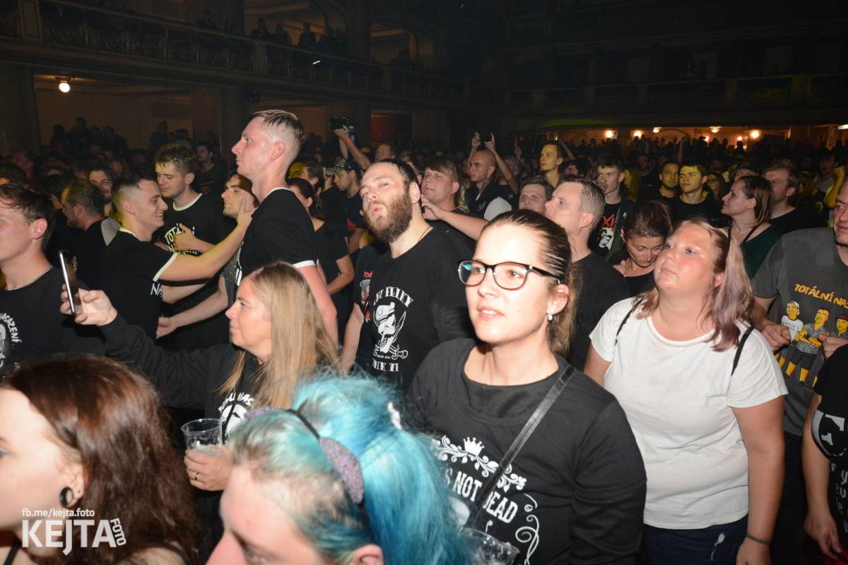 Totální nasazení oslavilo 30 let, vystoupili také Plexis, The Fialky nebo Deratizéři