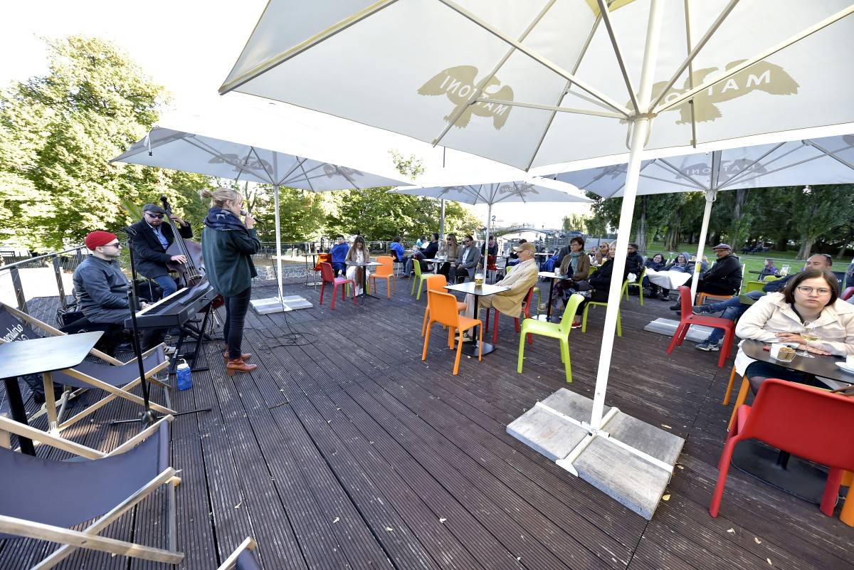 Allison Wheeler přivezla do pražského Jazz Docku trochu kalifornského slunce