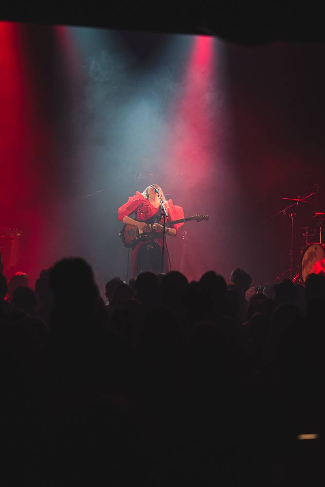 Charakteristický hlas Eivør opět rozezněl Prahu, zpěvačka nabídla posluchačům průřez žánry
