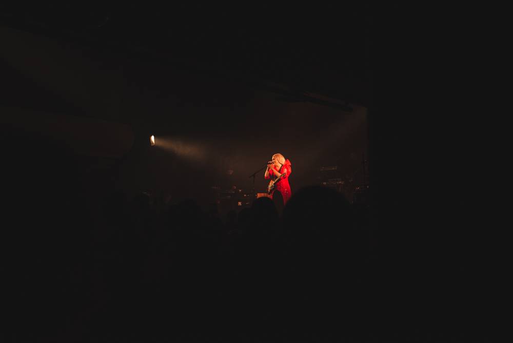 Charakteristický hlas Eivør opět rozezněl Prahu, zpěvačka nabídla posluchačům průřez žánry