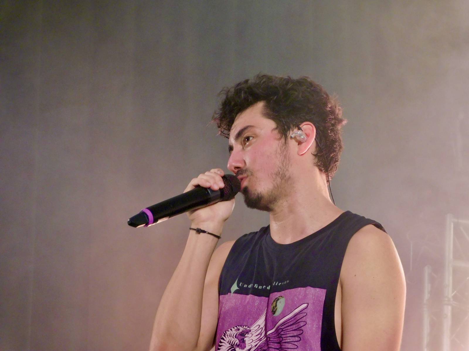 Mirai rozzářili krnovský Kofola Music Club, předvedli do detailu promyšlenou, ohnivou show