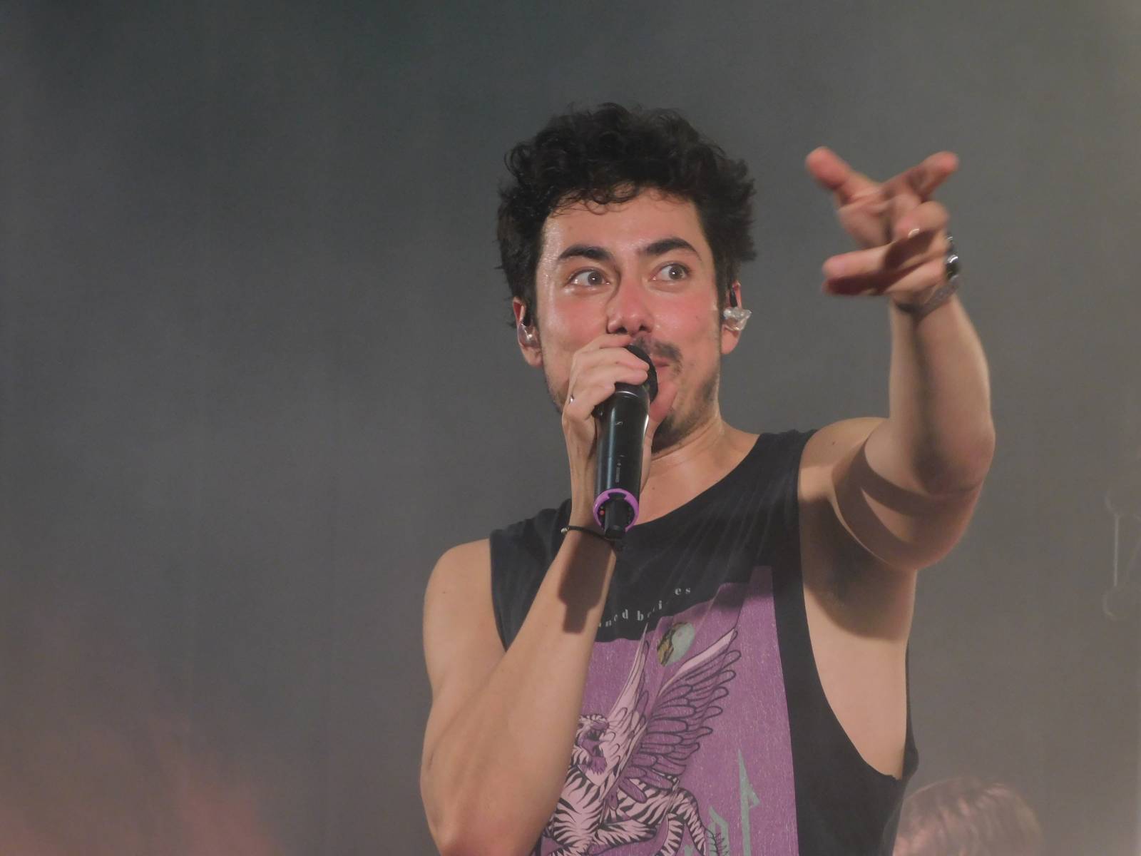 Mirai rozzářili krnovský Kofola Music Club, předvedli do detailu promyšlenou, ohnivou show