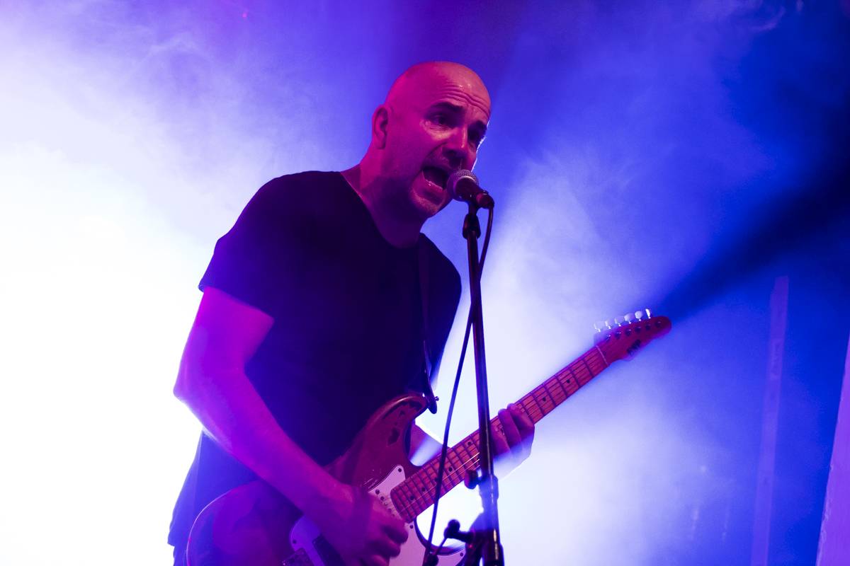 Walkmanz pokřtili album Mono. Kmotrem se stal Jiří Mádl, přišel i Láska