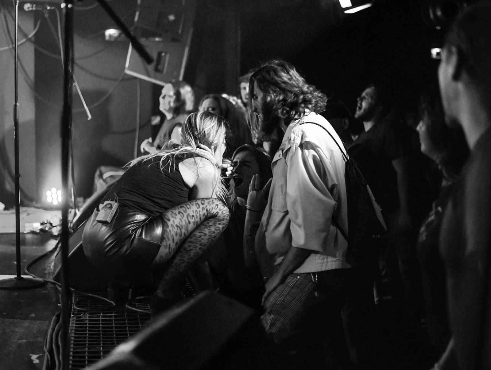 Dirty Blondes a Anteater rozpoutali v Rock Café opravdový tajfun