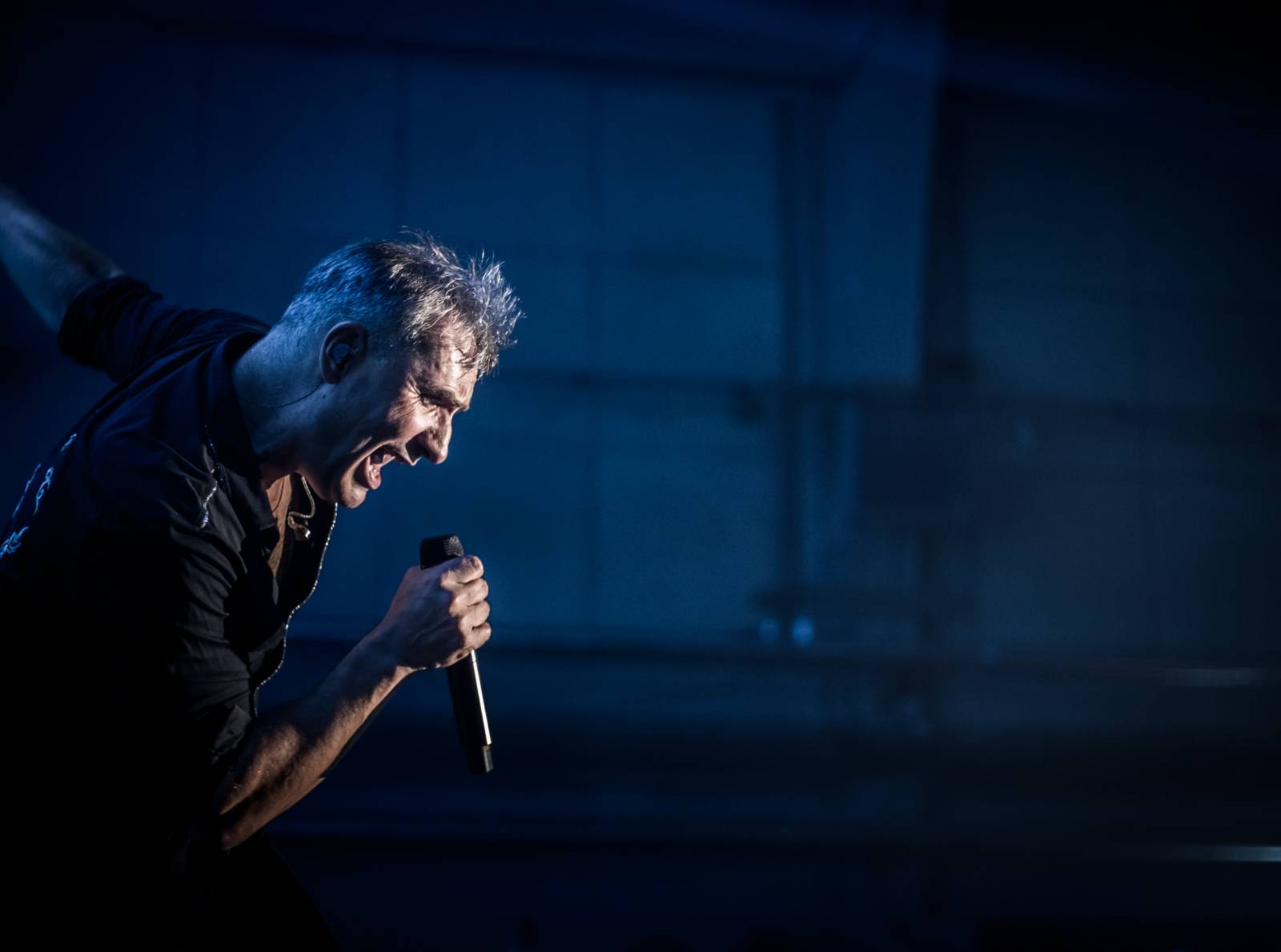 Na koncertě Mig 21 v Plzni se tančilo od začátku do konce, skladba Kalhotky si sundej zabrala i tentokrát