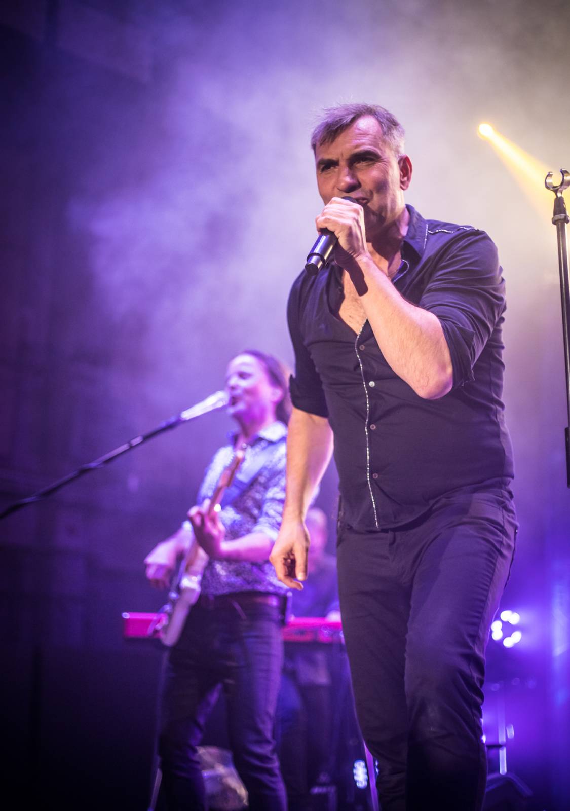 Na koncertě Mig 21 v Plzni se tančilo od začátku do konce, skladba Kalhotky si sundej zabrala i tentokrát