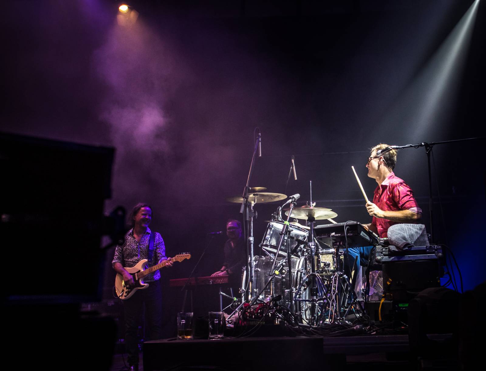 Na koncertě Mig 21 v Plzni se tančilo od začátku do konce, skladba Kalhotky si sundej zabrala i tentokrát