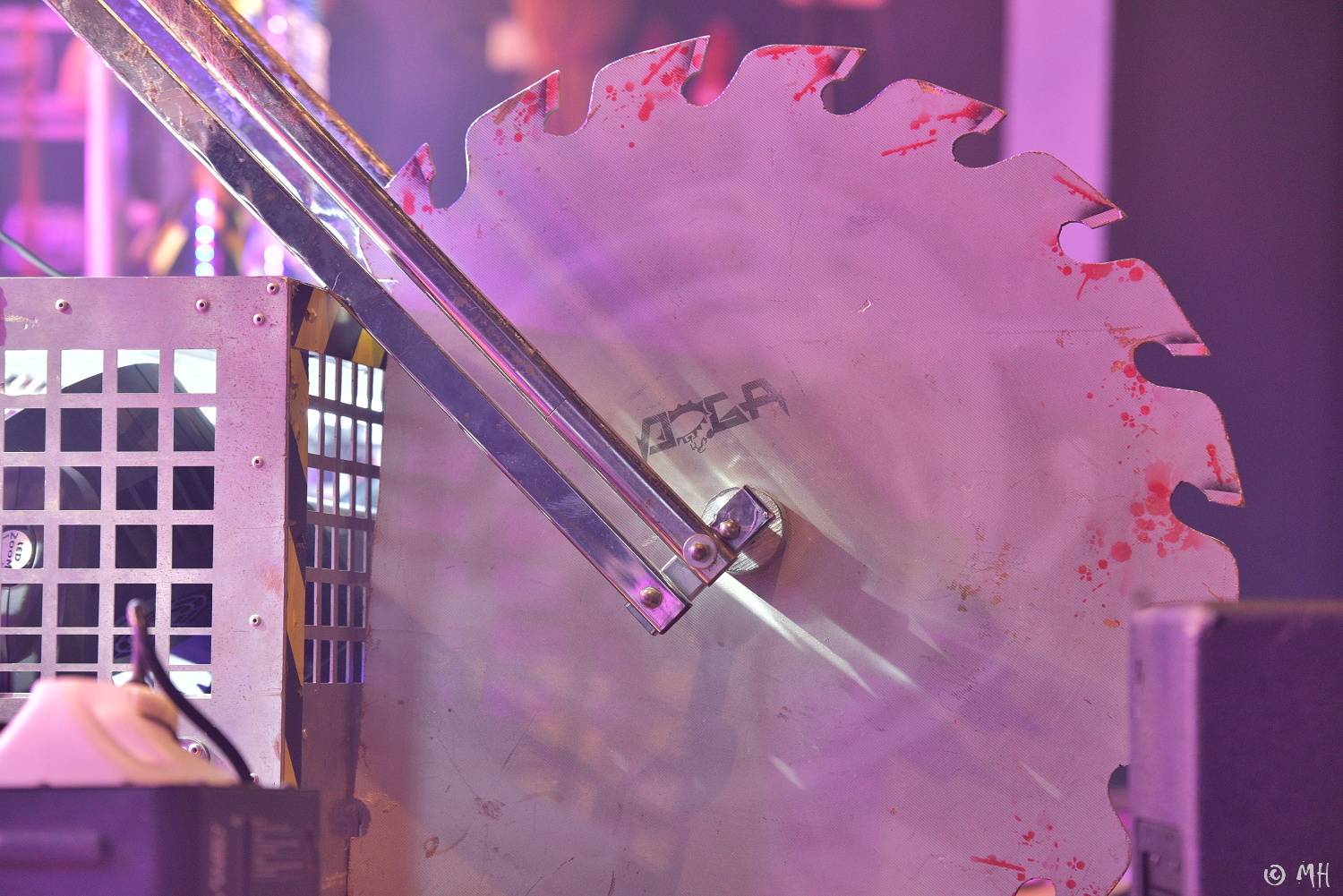 Doga a DeBill Heads předvedli v plzeňské Šeříkovce pekelnou jízdu, křtilo se i album Hard Colony