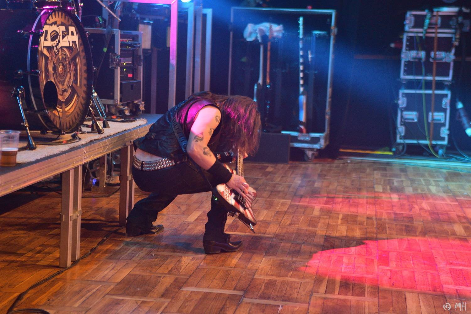 Doga a DeBill Heads předvedli v plzeňské Šeříkovce pekelnou jízdu, křtilo se i album Hard Colony