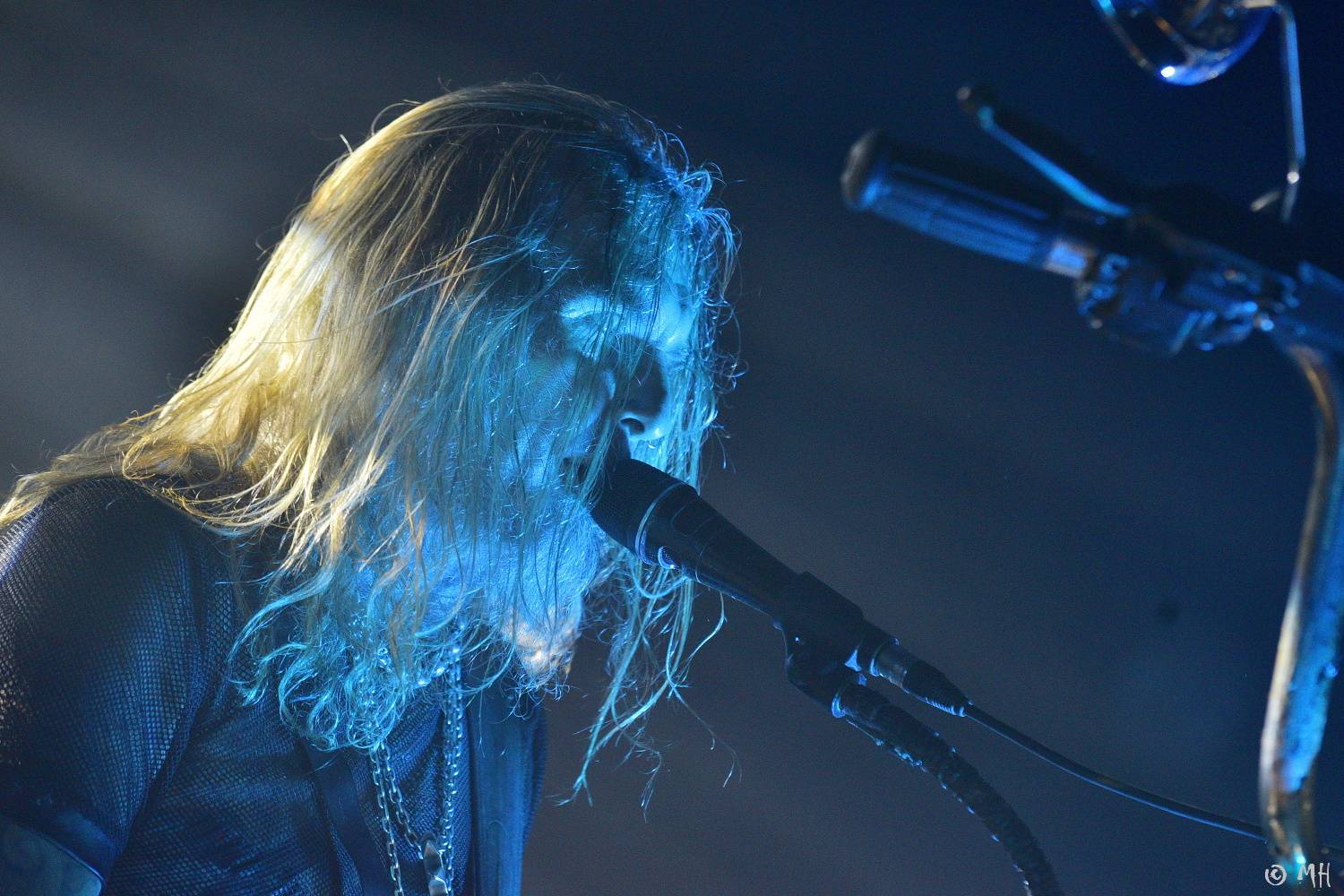 Doga a DeBill Heads předvedli v plzeňské Šeříkovce pekelnou jízdu, křtilo se i album Hard Colony