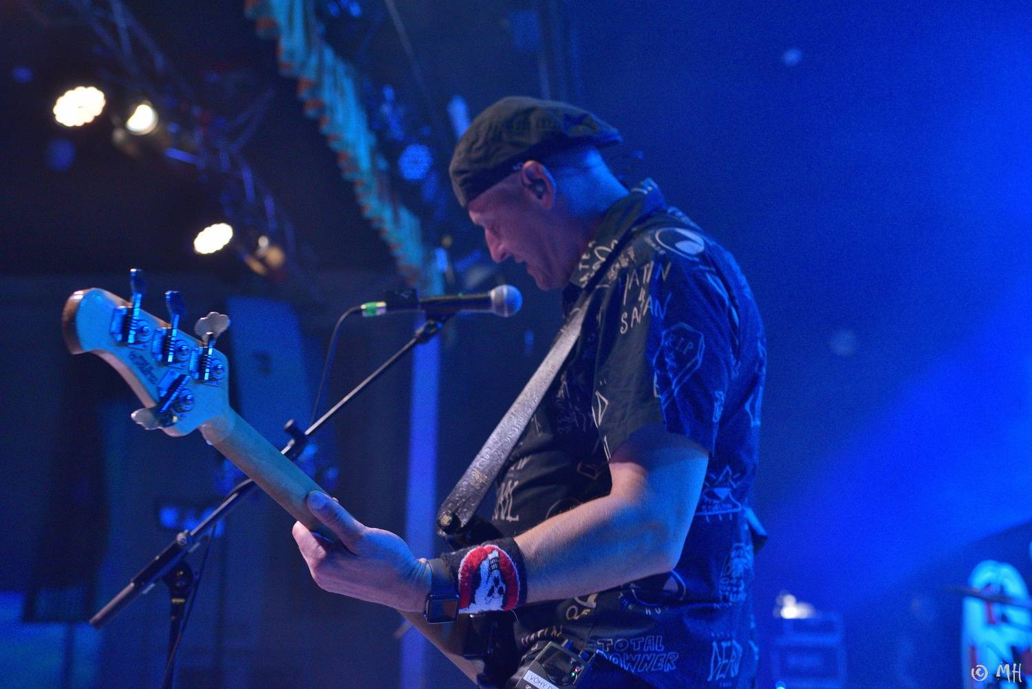 Doga a DeBill Heads předvedli v plzeňské Šeříkovce pekelnou jízdu, křtilo se i album Hard Colony